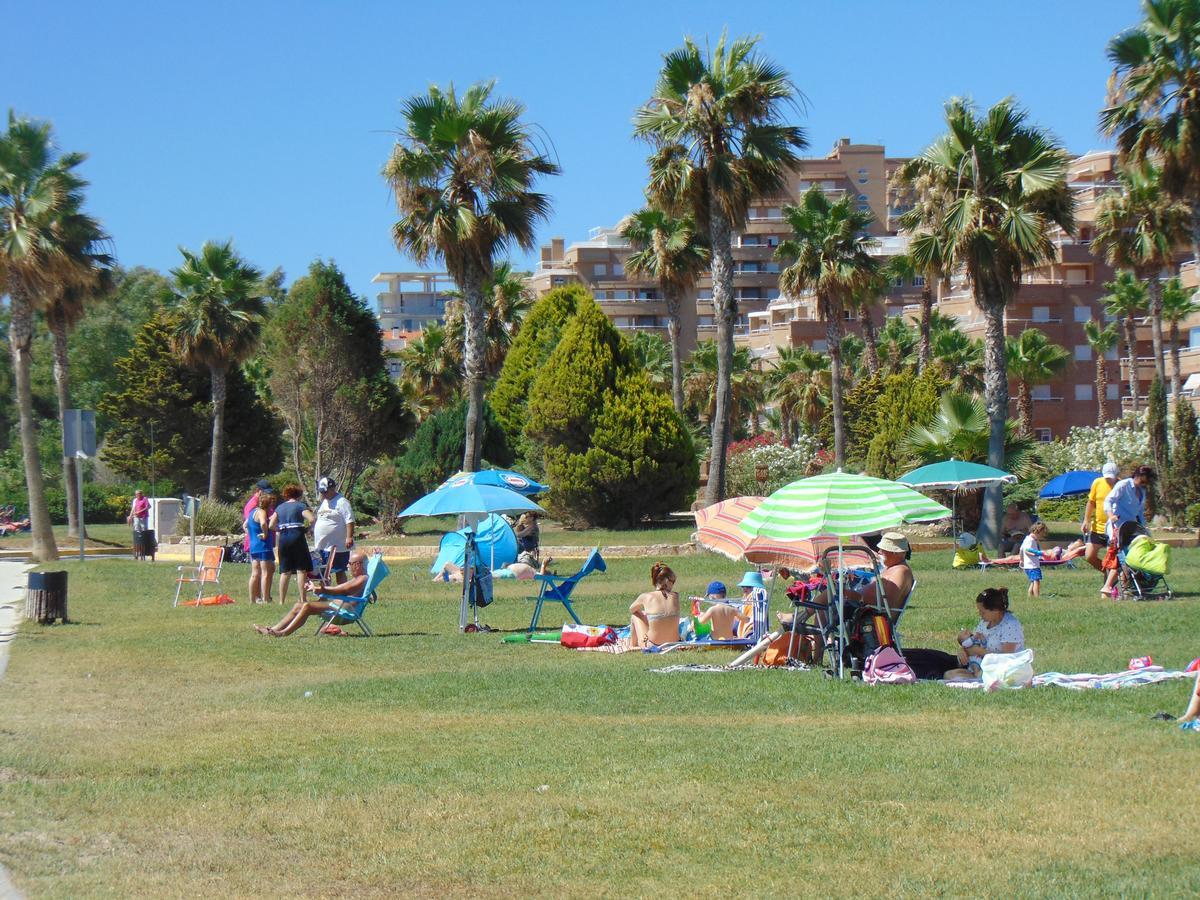 Apartamentos Varios Con 2 Dorm En Marina Dor , La Playa De Amplaries 47 , Vista Lateral Al Mar Oropesa del Mar Buitenkant foto